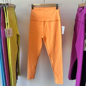 Beyond Yoga “Caught in the Midi” Leggings